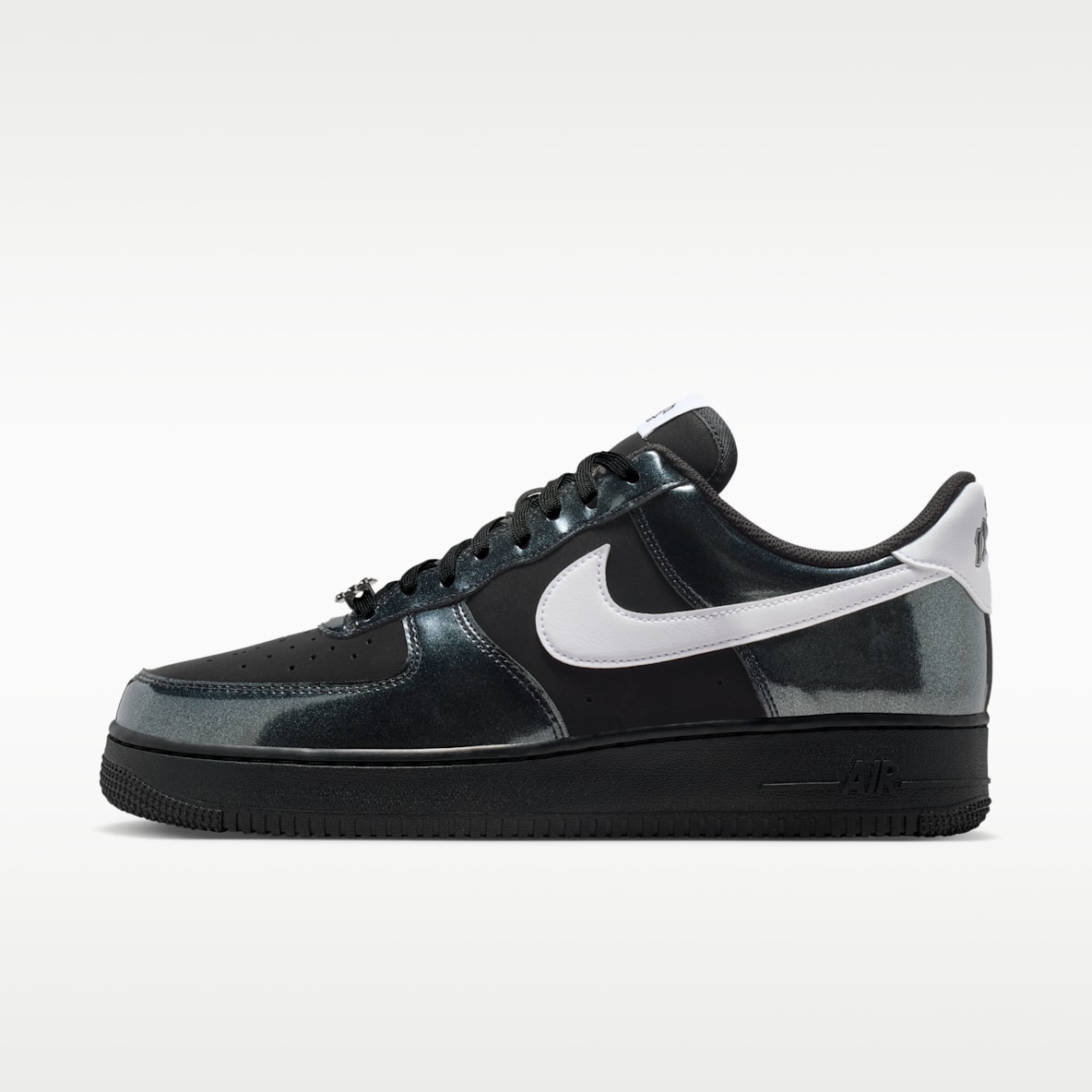 Black Air Force 1 Shoes. Nike.com